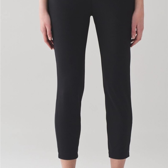 Lululemon On The Fly Pant - Picture 4 of 8